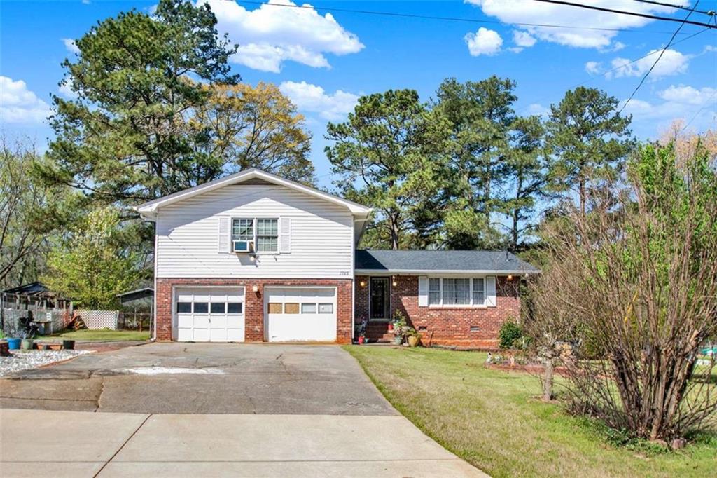 1785 Poplar Street Conyers GA 30013