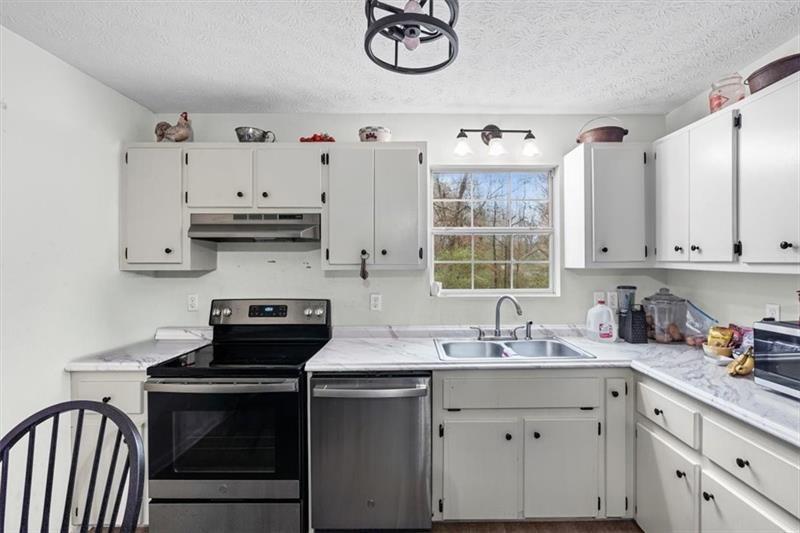 221 Hardin Road SW Plainville GA 30733
