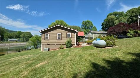 1693 Chatuge Shores Road Hiawassee GA 30546