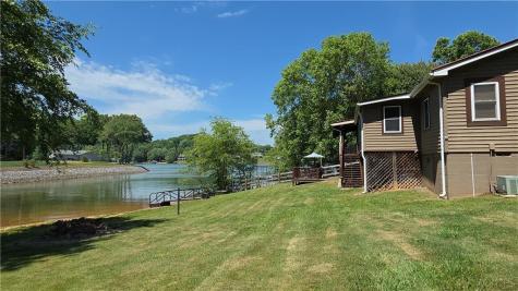 1693 Chatuge Shores Road Hiawassee GA 30546