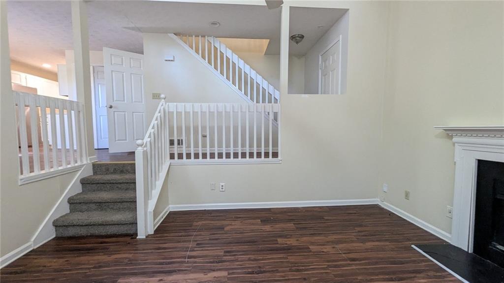 8447 Lake Drive Snellville GA 30039