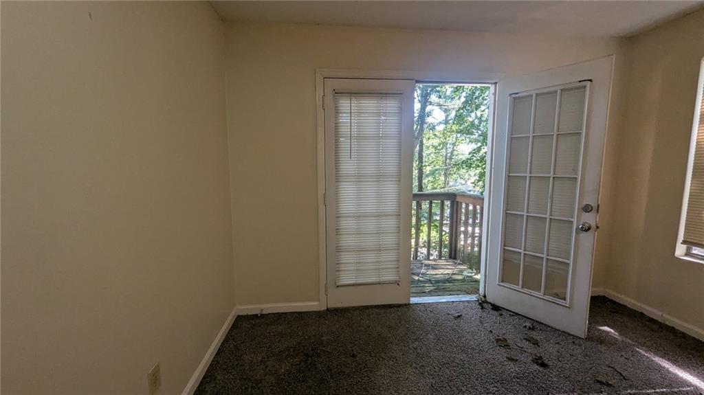 8447 Lake Drive Snellville GA 30039