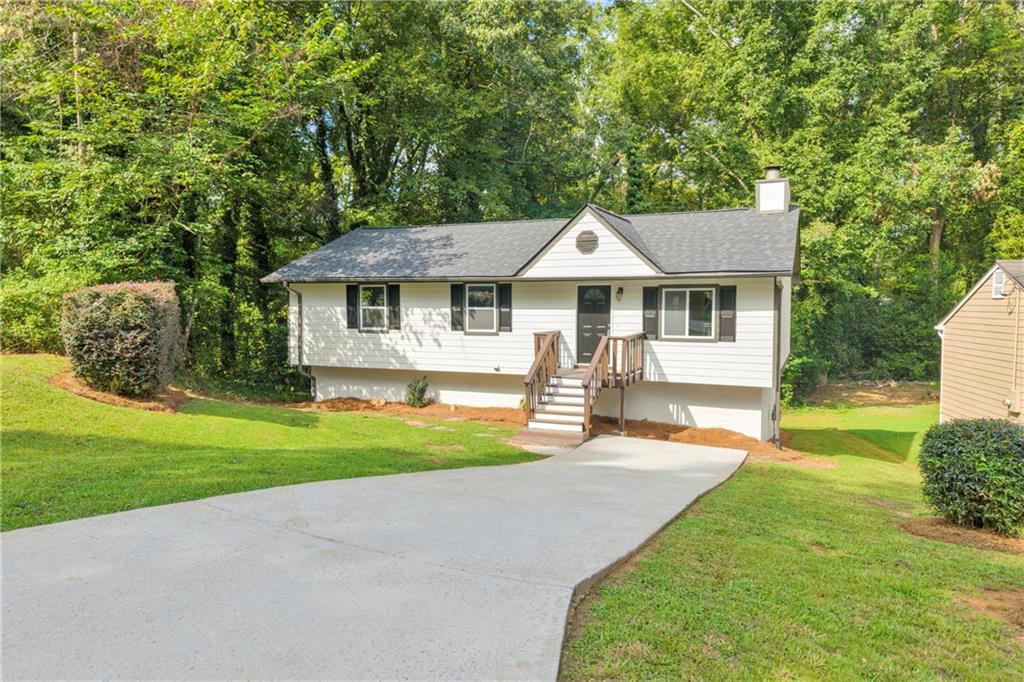 1351 Muirforest Way Stone Mountain GA 30088