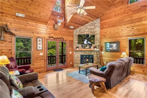 525 Gallery Court Ellijay GA 30540