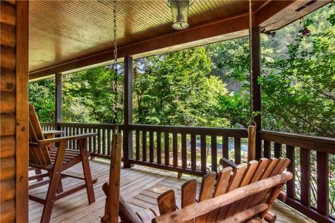 525 Gallery Court Ellijay GA 30540