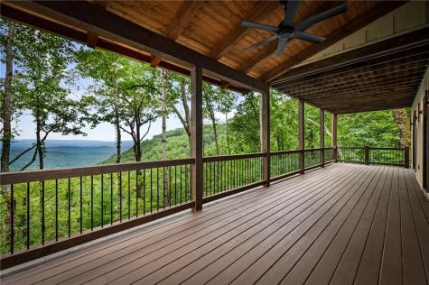 380 Utana Bluffs Trail Ellijay GA 30540