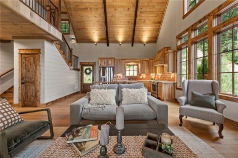 380 Utana Bluffs Trail Ellijay GA 30540