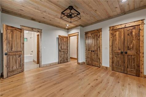 380 Utana Bluffs Trail Ellijay GA 30540