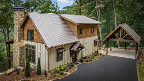 380 Utana Bluffs Trail Ellijay GA 30540