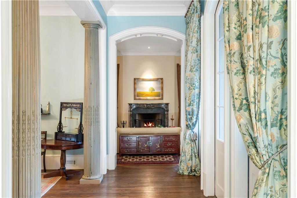 675 W Paces Ferry Unit #10 Road NW Atlanta GA 30327