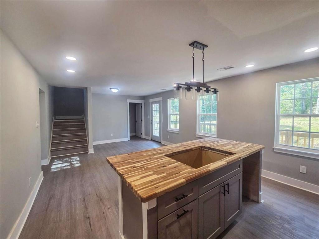2292 Holly Springs Road Rockmart GA 30153