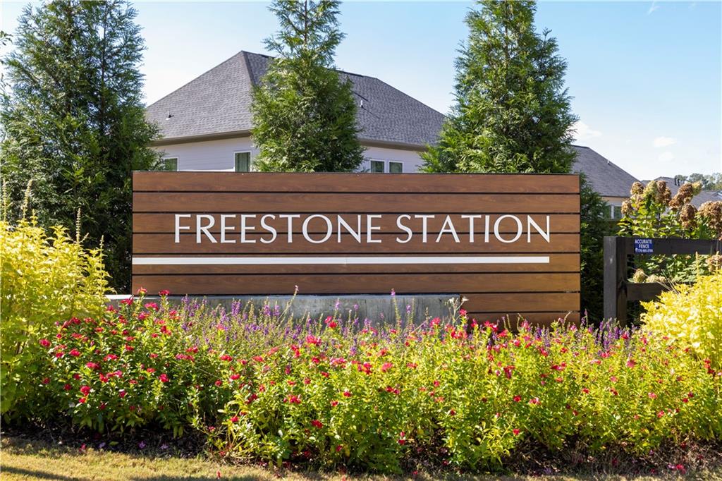 2081 Freestone Way Marietta GA 30064