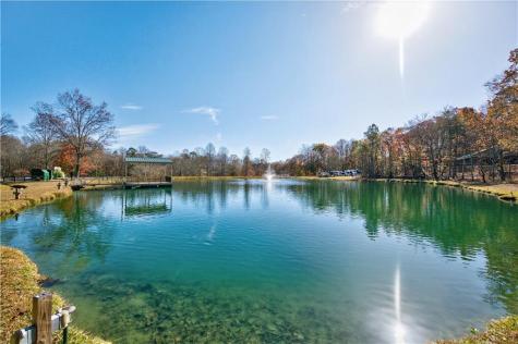 324 Leisure Acres Drive Cleveland GA 30528