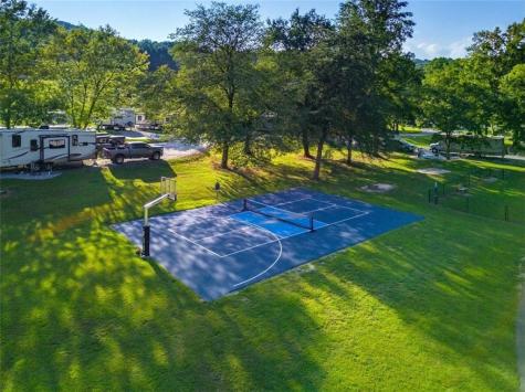 324 Leisure Acres Drive Cleveland GA 30528