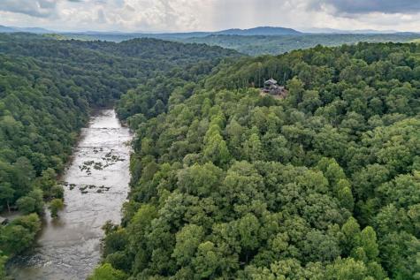 795 Fugue Drive Ellijay GA 30540