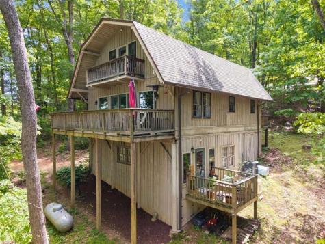 222 Matterhorn Drive Sautee Nacoochee GA 30571