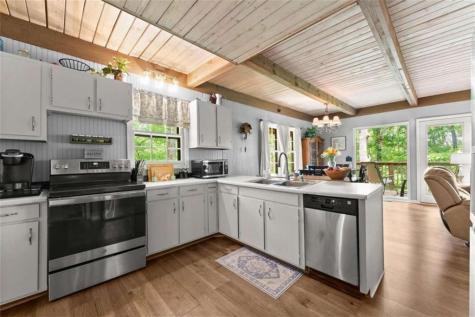222 Matterhorn Drive Sautee Nacoochee GA 30571