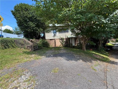 232 Main Street E Dahlonega GA 30533