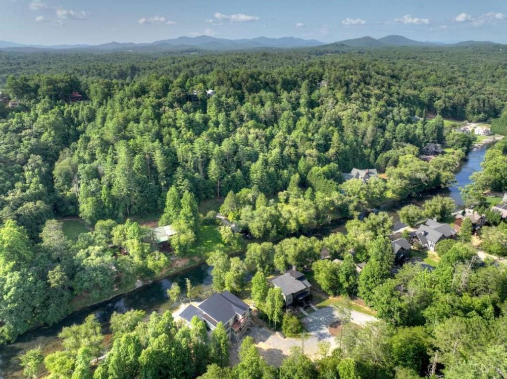 60 Hiles Hatch Lane Blue Ridge GA 30513