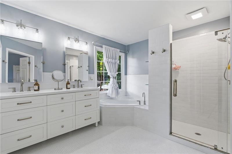 1075 S Bethany Creek Drive Alpharetta GA 30004