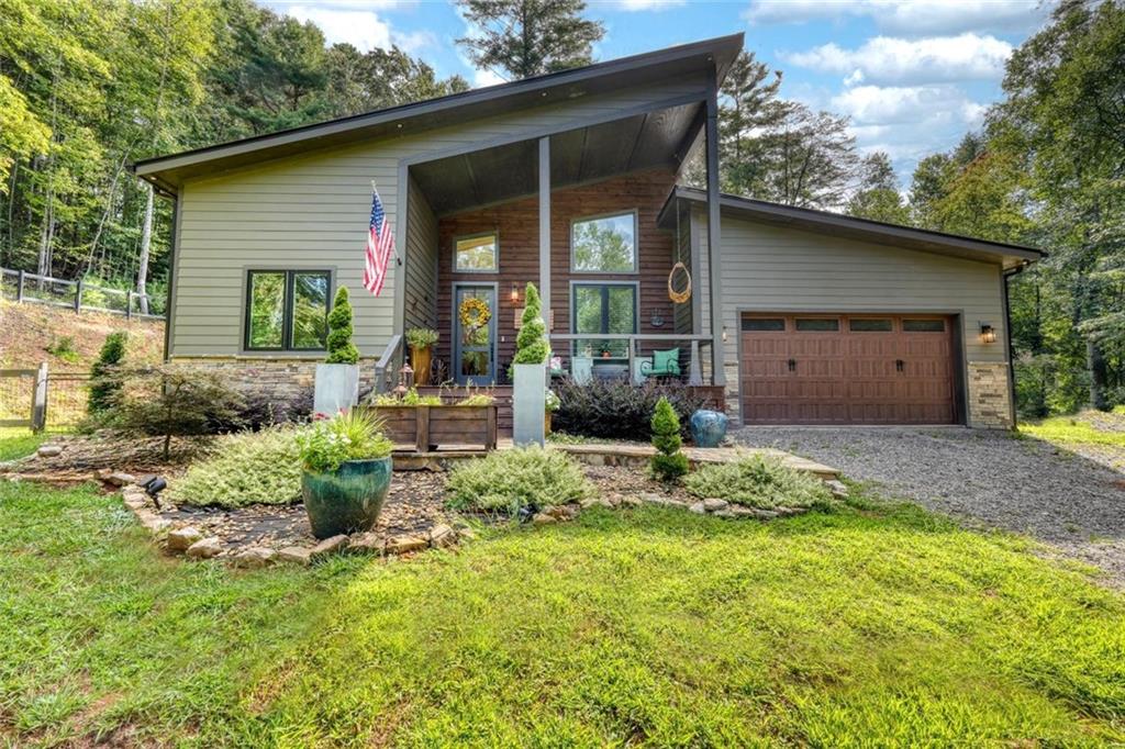 6824 Mountain Laurel Road Hiawassee GA 30546