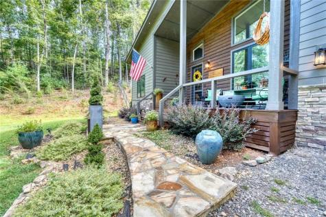 6824 Mountain Laurel Road Hiawassee GA 30546