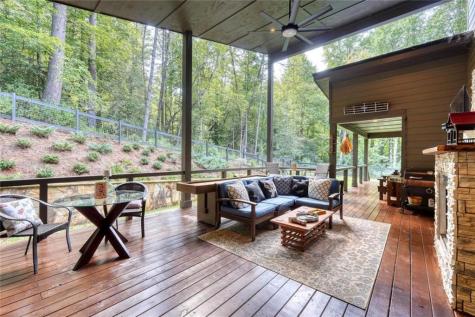 6824 Mountain Laurel Road Hiawassee GA 30546