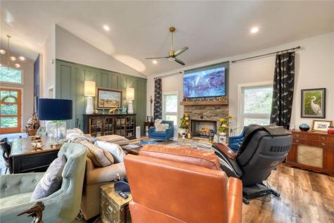 6824 Mountain Laurel Road Hiawassee GA 30546