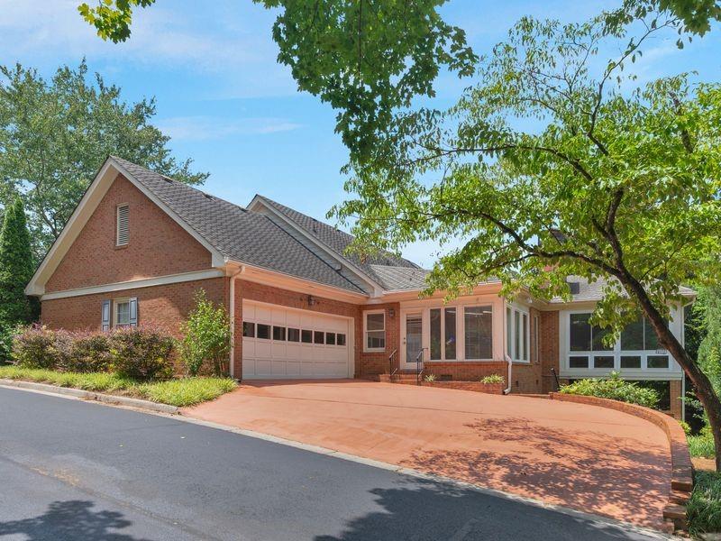 6 Downshire Lane Decatur GA 30033