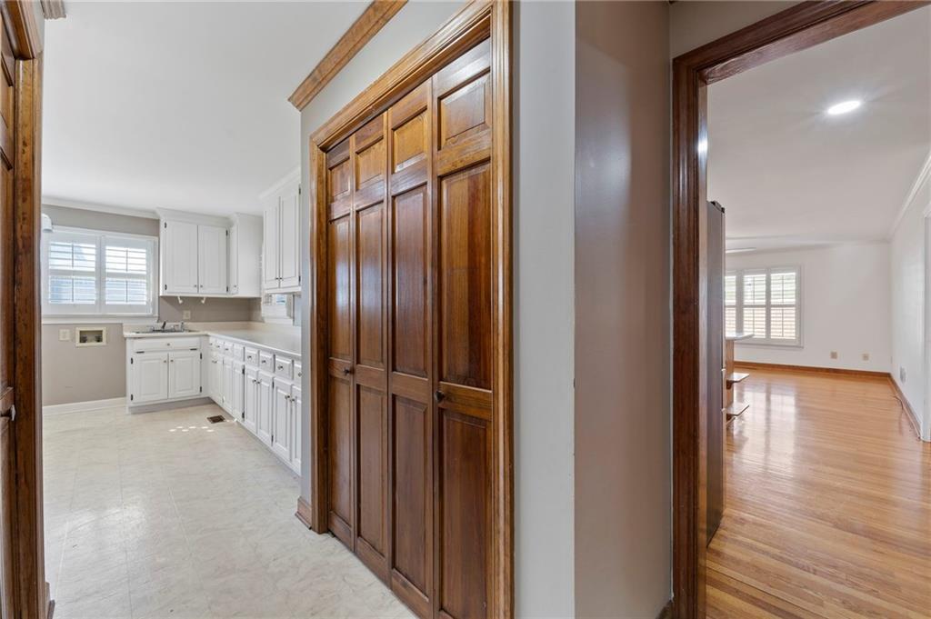210 Wildwood Drive Cartersville GA 30120