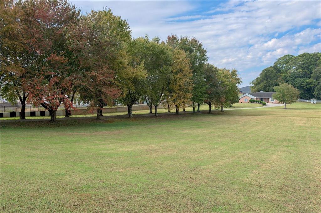 210 Wildwood Drive Cartersville GA 30120