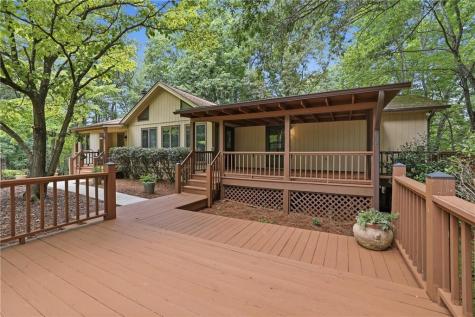 925 Horseshoe Bend Road Dahlonega GA 30533