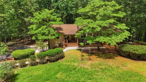 925 Horseshoe Bend Road Dahlonega GA 30533