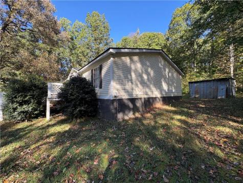 227 Lancelot Road Dahlonega GA 30533