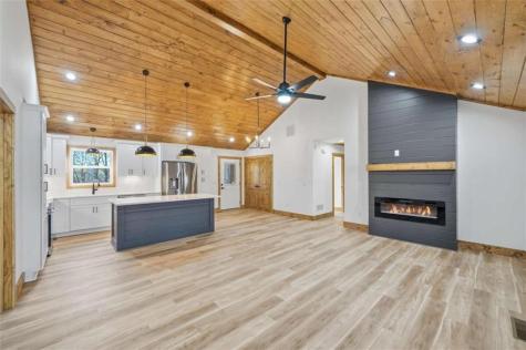 1883 Newport Drive Ellijay GA 30540