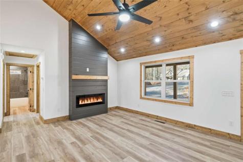 1883 Newport Drive Ellijay GA 30540