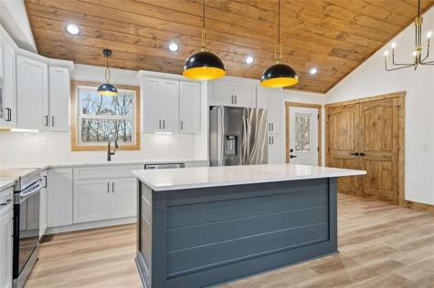 1883 Newport Drive Ellijay GA 30540