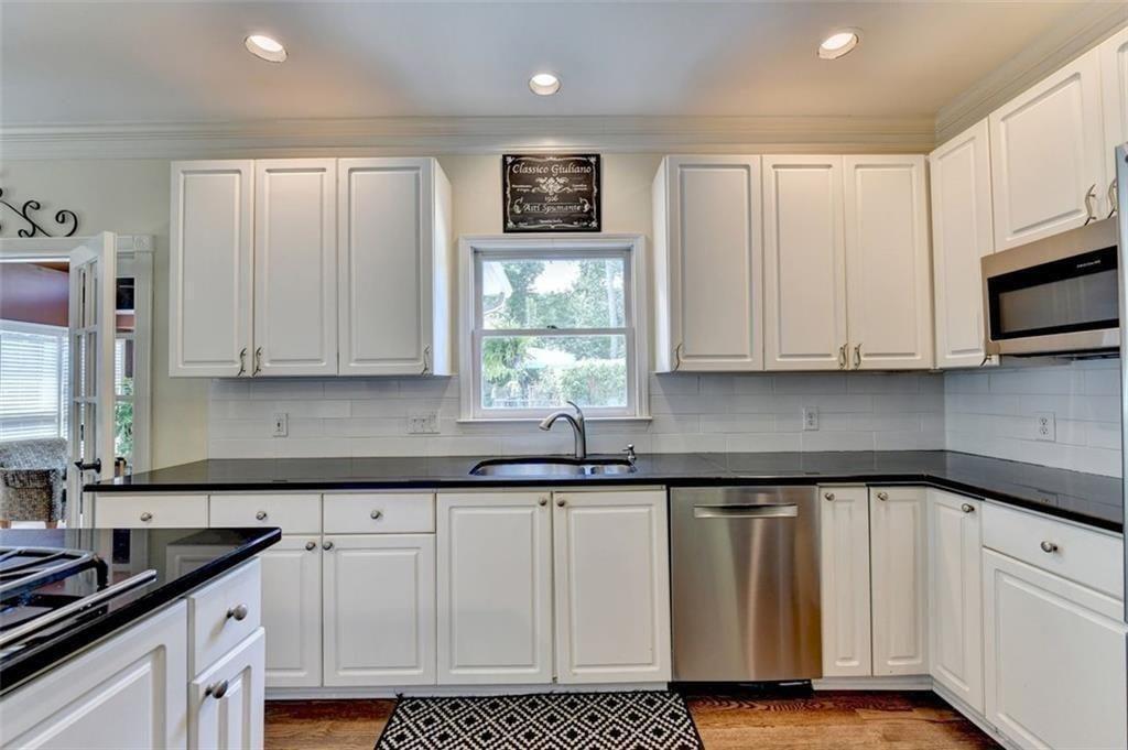 5715 N Hillbrooke Trace Johns Creek GA 30005