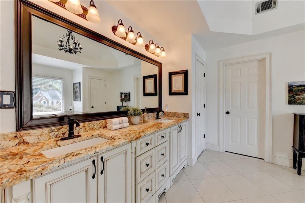 5715 N Hillbrooke Trace Johns Creek GA 30005