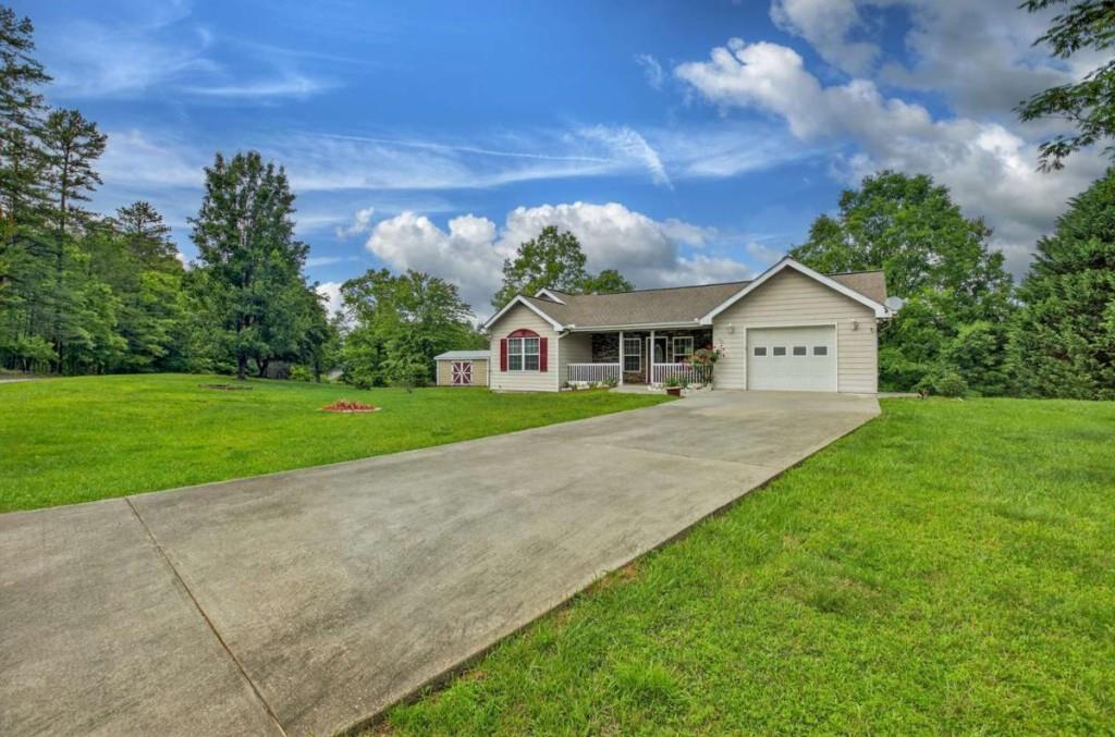288 Walnut Hills Drive Mineral Bluff GA 30559