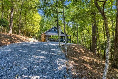 326 Honeysuckle Way Blue Ridge GA 30513