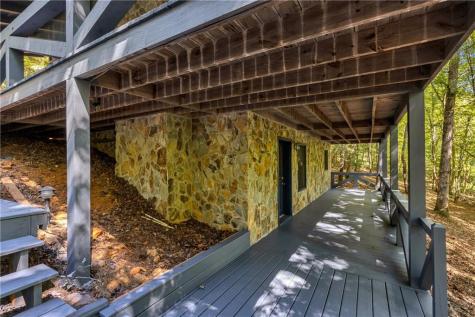 326 Honeysuckle Way Blue Ridge GA 30513