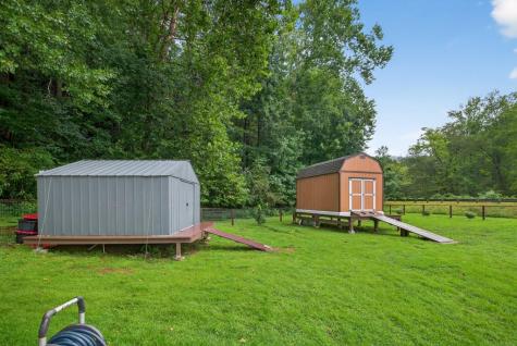 8 Taylor Road Helen GA 30545