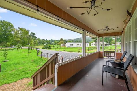 8 Taylor Road Helen GA 30545