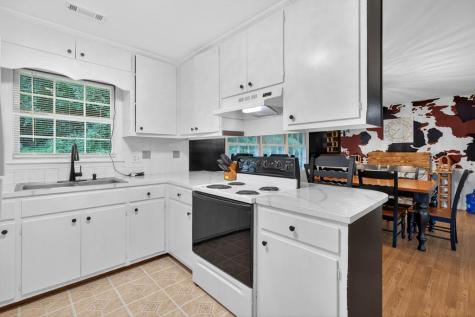 8 Taylor Road Helen GA 30545