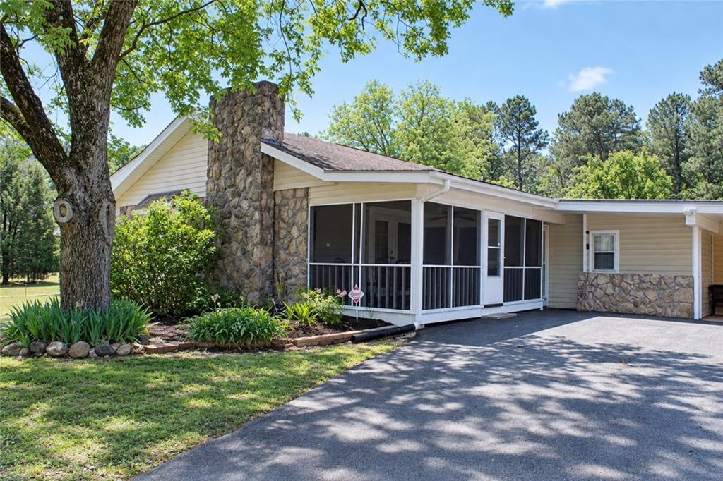 394 Highway 211 Winder GA 30680