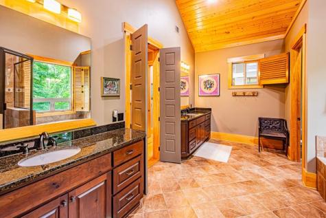 190 Still Road Clarkesville GA 30523