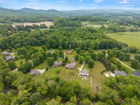 315 Cartecay River Run Ellijay GA 30536