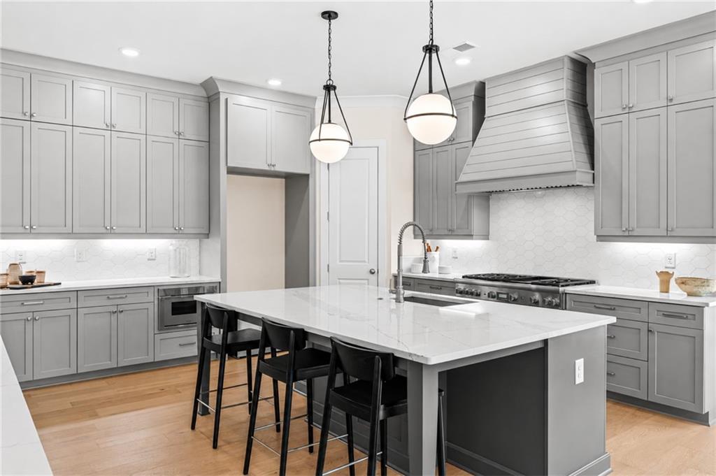 2039 Village Walk Milton GA 30004