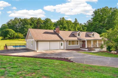 165 Porter Springs Road Dahlonega GA 30533